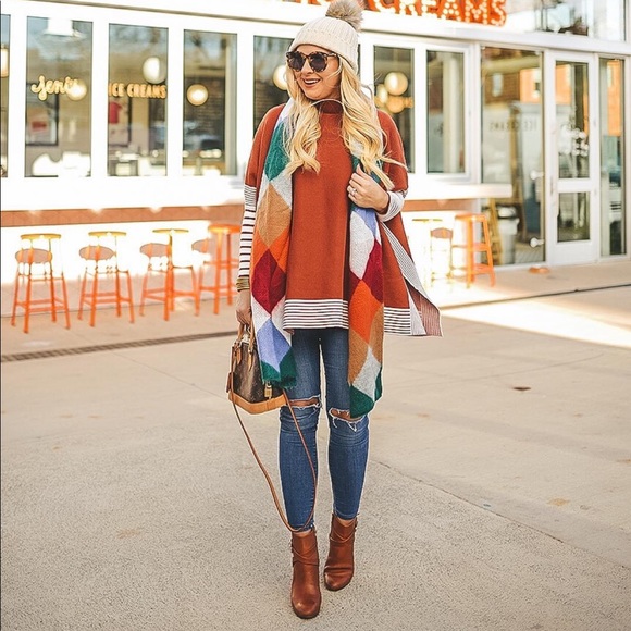 Marc Fisher Cognac Booties - Picture 5 of 6